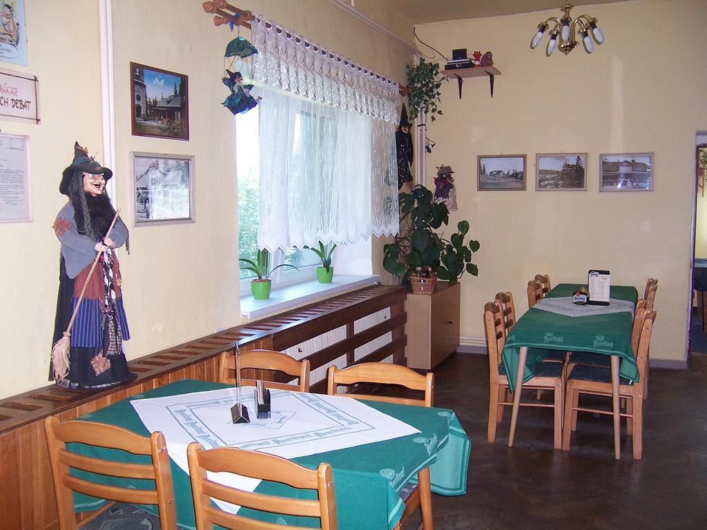 Penzion Certovy Kameny Есеник Экстерьер фото